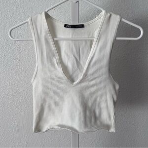 Zara cream/white v neck sleeveless crop ribbed